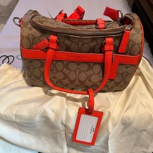 Coach (NWT) SVG PVC Train case